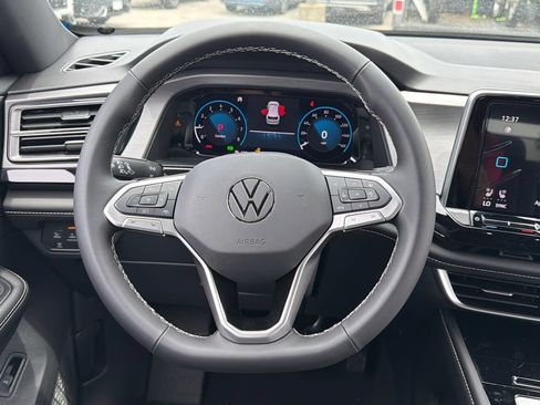 New 2026 Volkswagen Atlas Cross Sport SE AWD/4WD image 13