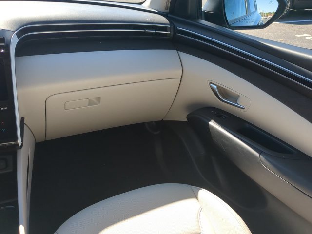 Used 2024 Hyundai Tucson SEL w/ Convenience Package AWD/4WD image 16
