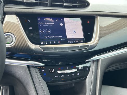 Used 2023 Cadillac XT6 Sport w/ Platinum Package AWD/4WD image 14