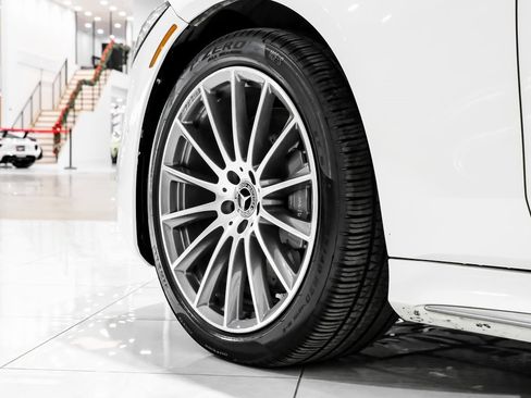 Used 2022 Mercedes-Benz S 580 4MATIC Sedan image 51