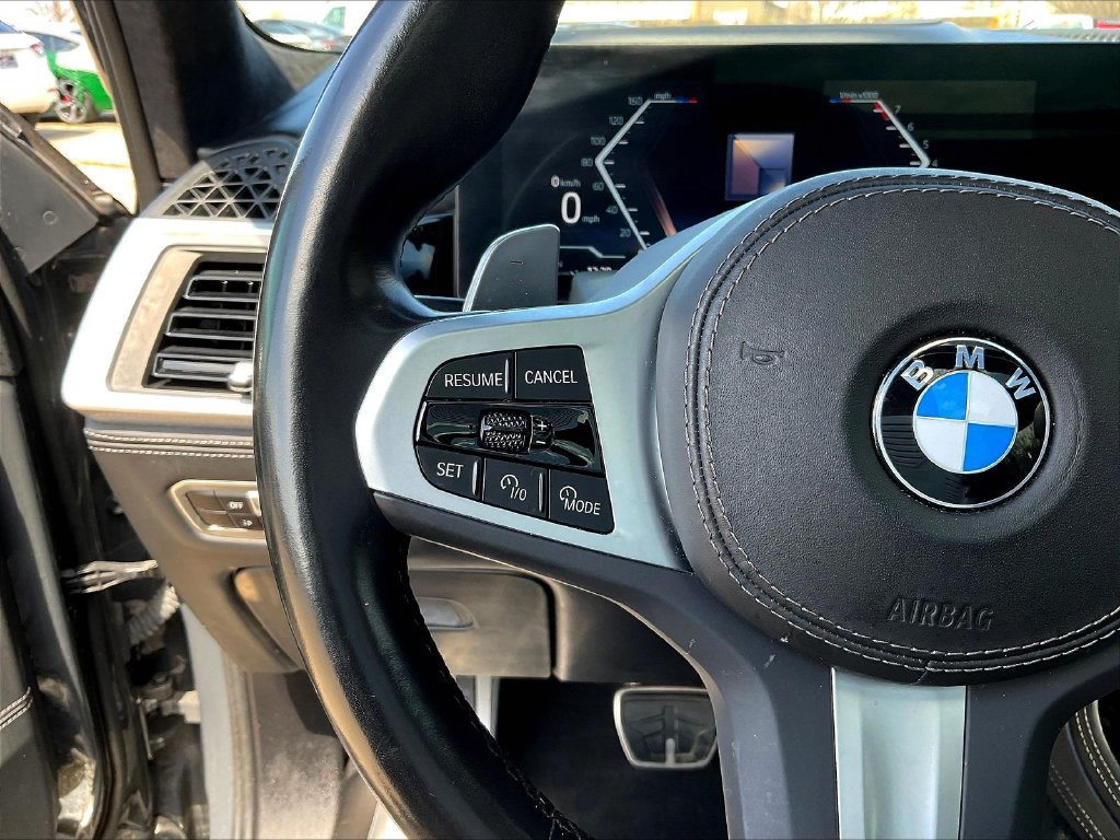 Used 2023 BMW X7 xDrive40i w/ Executive Package AWD/4WD image 11