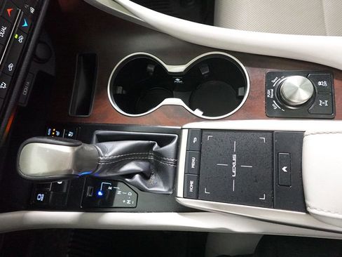 Used 2020 Lexus RX 350 AWD w/ Premium Package image 20