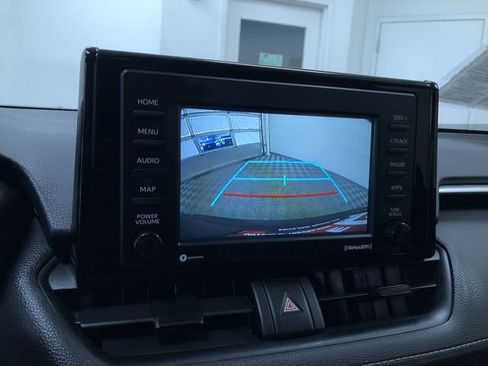 Certified 2020 Toyota RAV4 XLE image 27