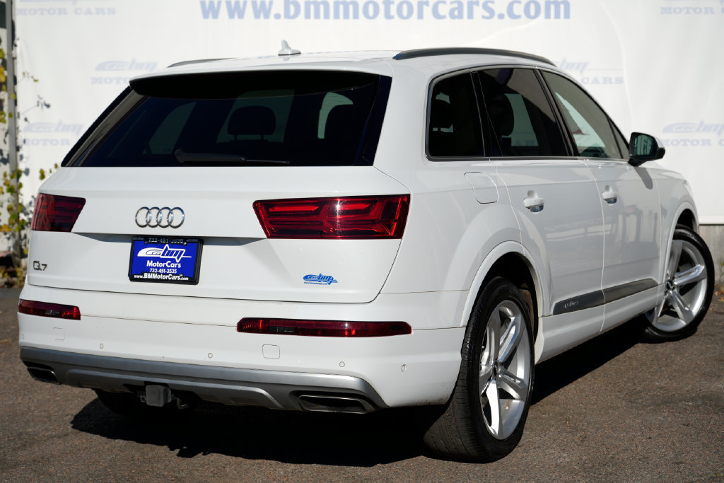 Used 2019 Audi Q7 3.0T Prestige w/ Prestige Package AWD/4WD image 3