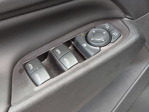 Used 2022 Chevrolet Equinox LT FWD image 13
