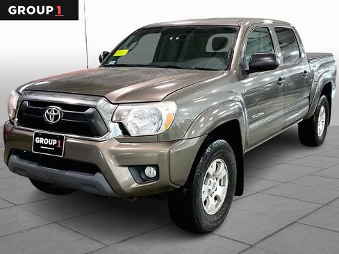 Used 2013 Toyota Tacoma 4x4 Double Cab image 1