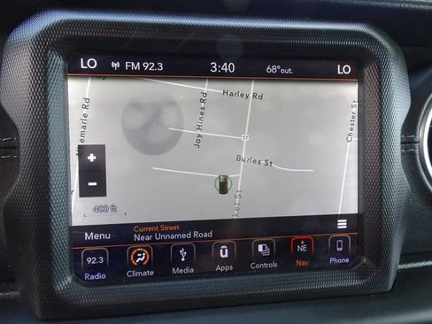 Used 2018 Jeep Wrangler Unlimited Sahara image 20