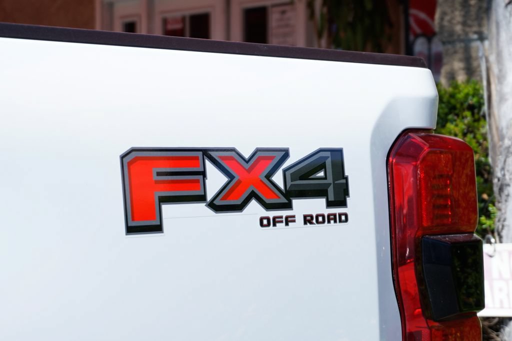 Used 2023 Ford F250 XLT w/ XLT Premium Package AWD/4WD image 52