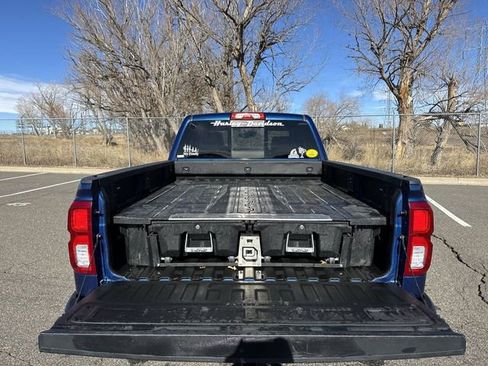 Used 2018 Chevrolet Silverado 1500 LTZ Z71 w/ LTZ Plus Package image 22