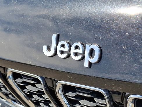 Used 2021 Jeep Grand Cherokee L Limited image 33