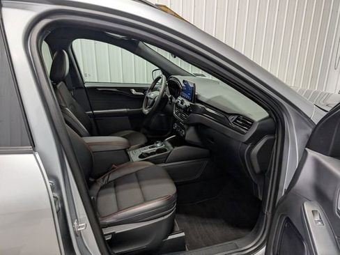 Used 2023 Ford Escape ST-Line image 27
