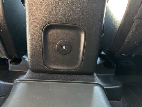 Used 2023 Ford Escape Active image 17