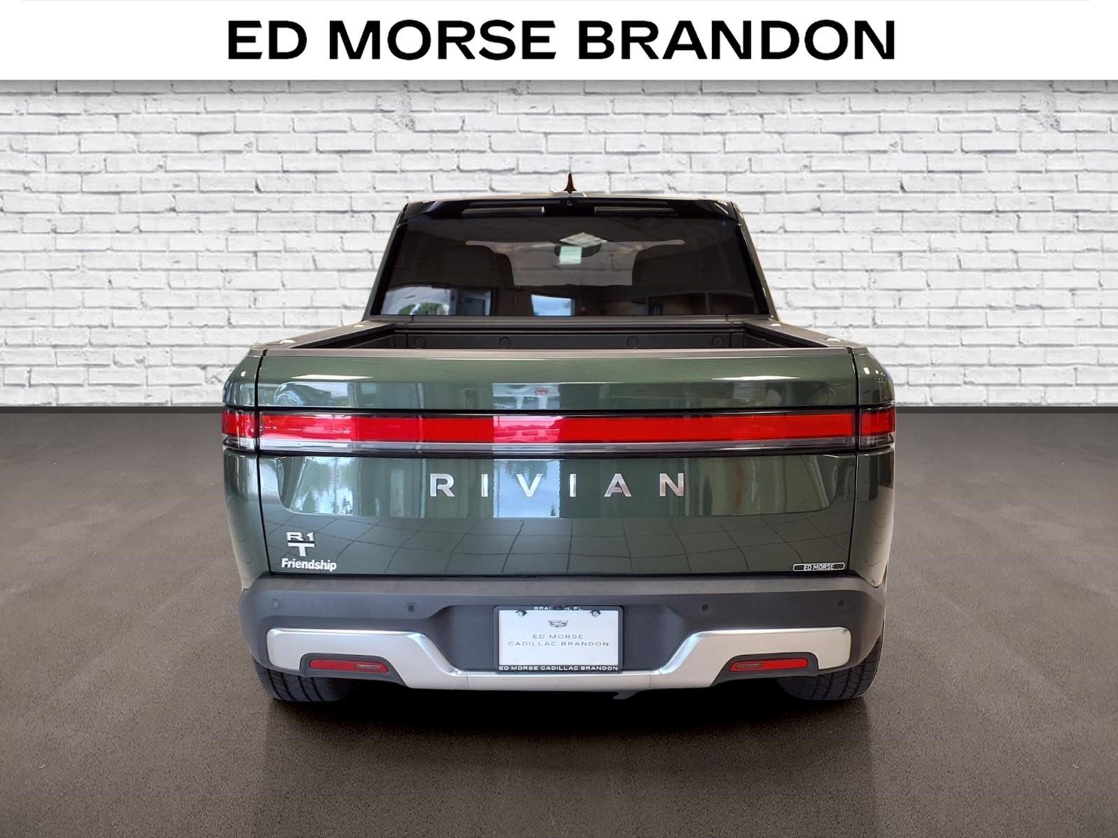 Used 2023 Rivian R1T Adventure Dual AWD/4WD image 4