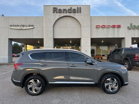 Used 2023 Hyundai Santa Fe SEL w/ Premium Package image 8