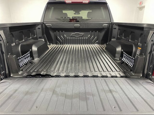 Used 2024 Chevrolet Silverado 1500 LT AWD/4WD image 24