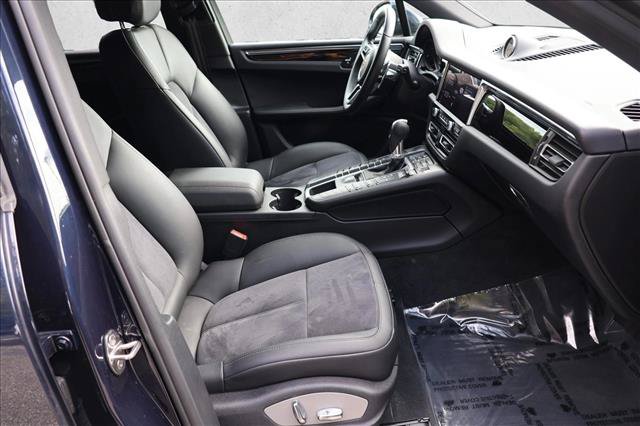 Used 2021 Porsche Macan S AWD/4WD image 28