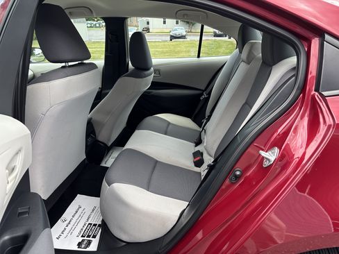 Used 2024 Toyota Corolla LE FWD image 14