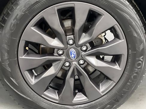 Used 2025 Subaru Outback Onyx Edition image 64