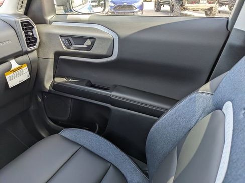 New 2025 Ford Bronco Sport Outer Banks image 17