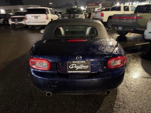 Used 2012 MAZDA MX-5 Miata Touring w/ Suspension Pkg image 4