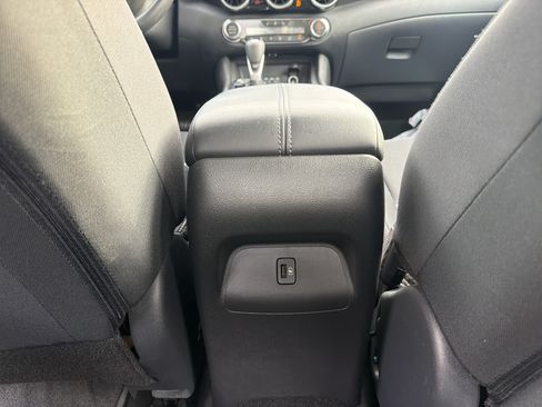 Used 2024 Nissan Sentra SV w/ All-Weather Package FWD image 29