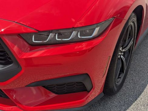 Used 2024 Ford Mustang Coupe RWD image 9
