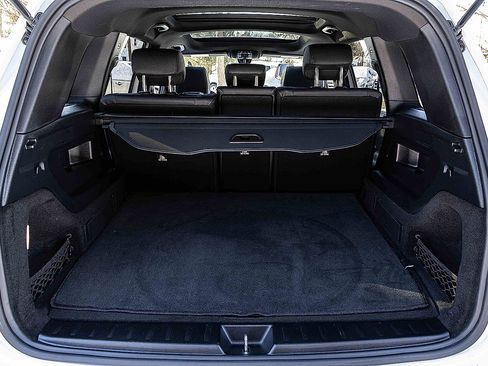 Used 2022 Mercedes-Benz GLB 250 GLB 250 image 25