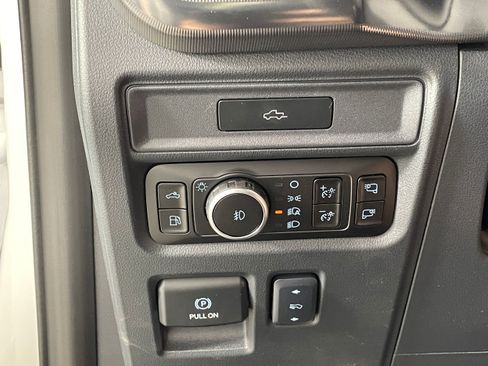 New 2026 Ford F150 Platinum w/ Equipment Group 702A High AWD/4WD image 10