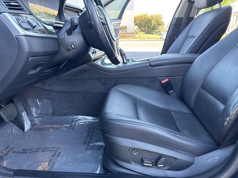 Used 2011 BMW 535i Sedan image 24