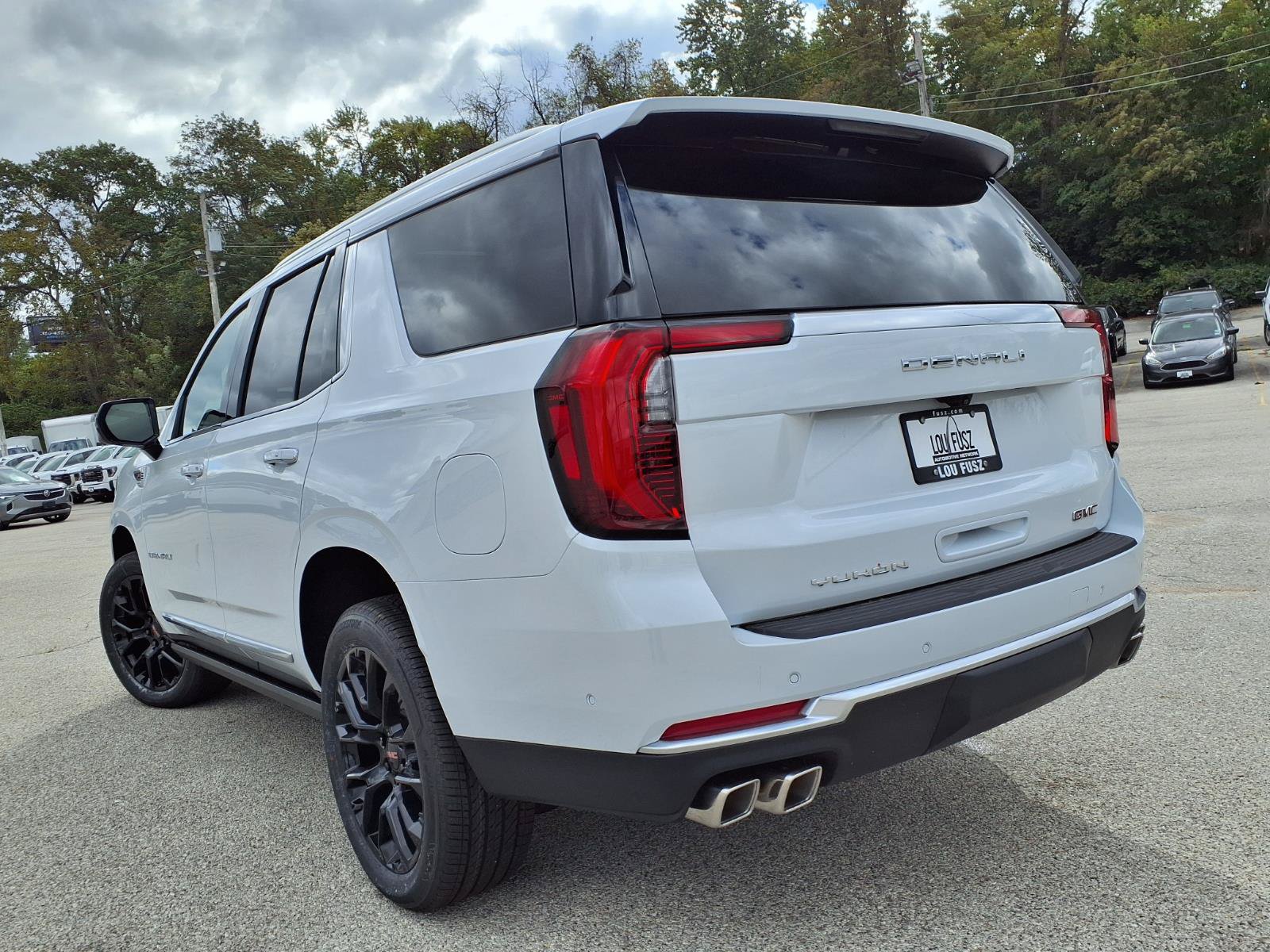 New 2026 GMC Yukon Denali w/ Sun & Power Step Package AWD/4WD image 29