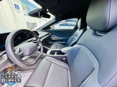 Used 2023 Lucid Air Pure image 12