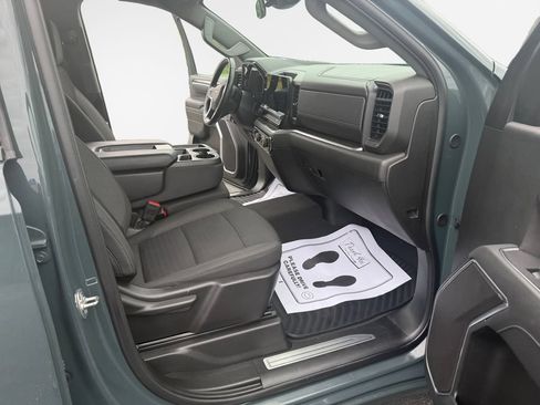 Certified 2025 Chevrolet Silverado 1500 LT AWD/4WD image 26