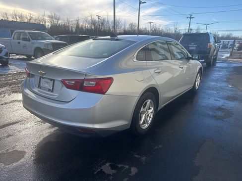 Used 2018 Chevrolet Malibu LS FWD image 6