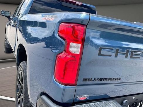 Used 2024 Chevrolet Silverado 1500 LT Trail Boss w/ Convenience Package II AWD/4WD image 29