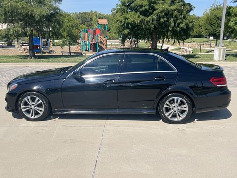 Used 2014 Mercedes-Benz E 350 4MATIC Sedan image 7