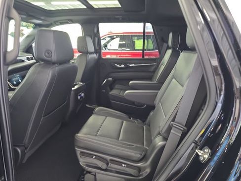 Used 2023 GMC Yukon Denali w/ Max Trailering Package AWD/4WD image 11