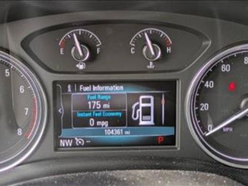 Used 2018 Buick Enclave Premium w/ Experience Buick Package FWD image 11