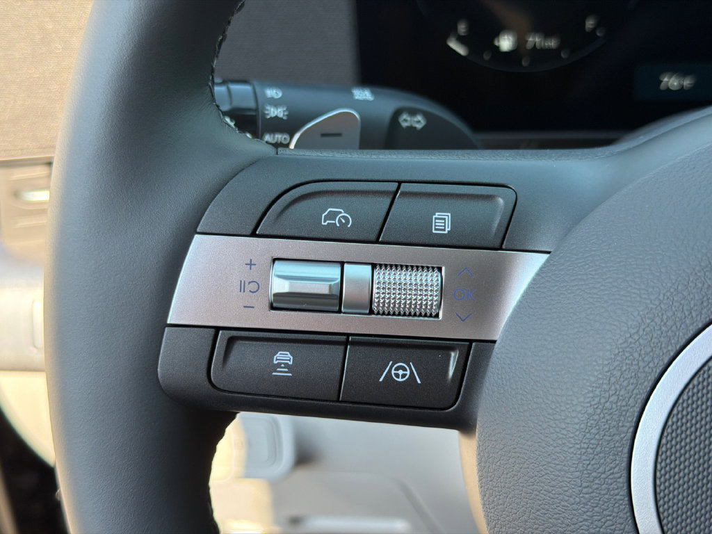 New 2027 Hyundai Kona Limited FWD image 25