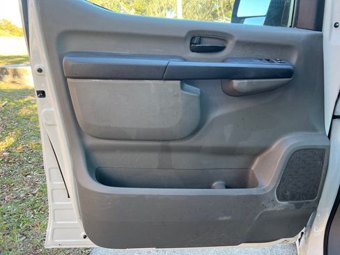Used 2021 Nissan NV 2500 SV RWD image 25