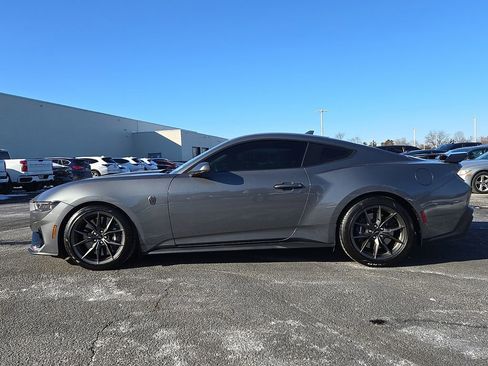 Used 2025 Ford Mustang Dark Horse image 7