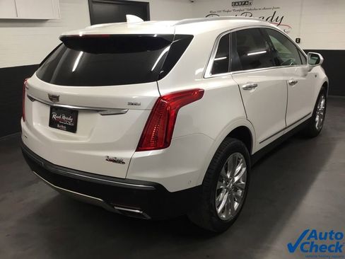 Used 2017 Cadillac XT5 Platinum w/ Driver Assist Package image 11