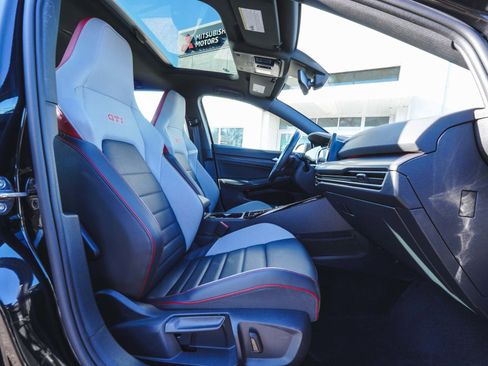 Used 2024 Volkswagen GTI Autobahn image 40