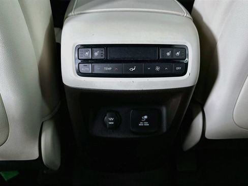 Used 2020 Hyundai Palisade Limited FWD image 22
