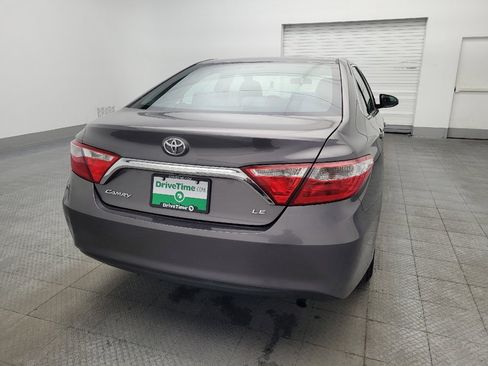 Used 2017 Toyota Camry LE FWD image 7