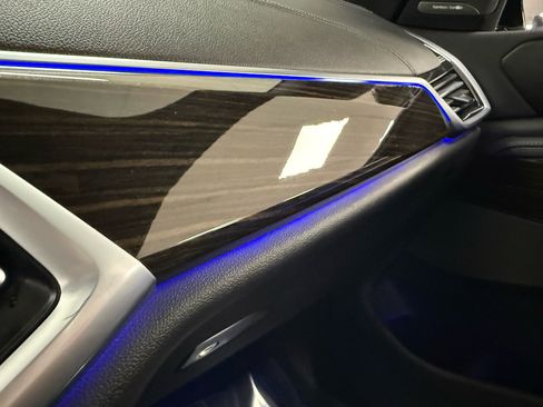 Used 2020 BMW X5 xDrive40i w/ Premium Package image 32