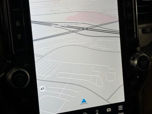 Used 2024 RAM 2500 Limited w/ Towing Technology Group image 19