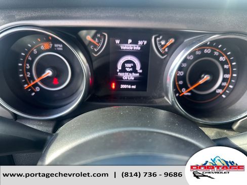 Used 2023 Jeep Wrangler Sport S image 19