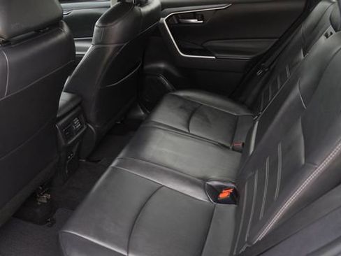 Used 2023 Toyota RAV4 XLE Premium FWD image 15