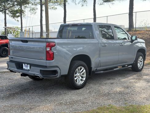 Used 2024 Chevrolet Silverado 1500 RST w/ Z71 Off-Road Package AWD/4WD image 13