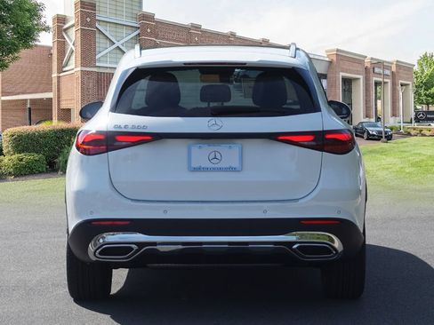 Certified 2026 Mercedes-Benz GLC 300 image 5